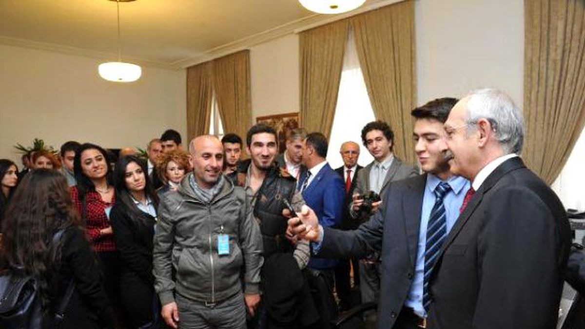 Kılıçdaroğlu, Munzur Üniversitesi Öğrencileriyle