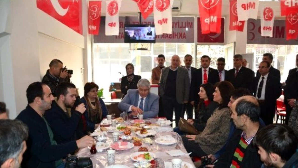 MHP Akhisar İlçe Teşkilatı Seçim Startını Verdi