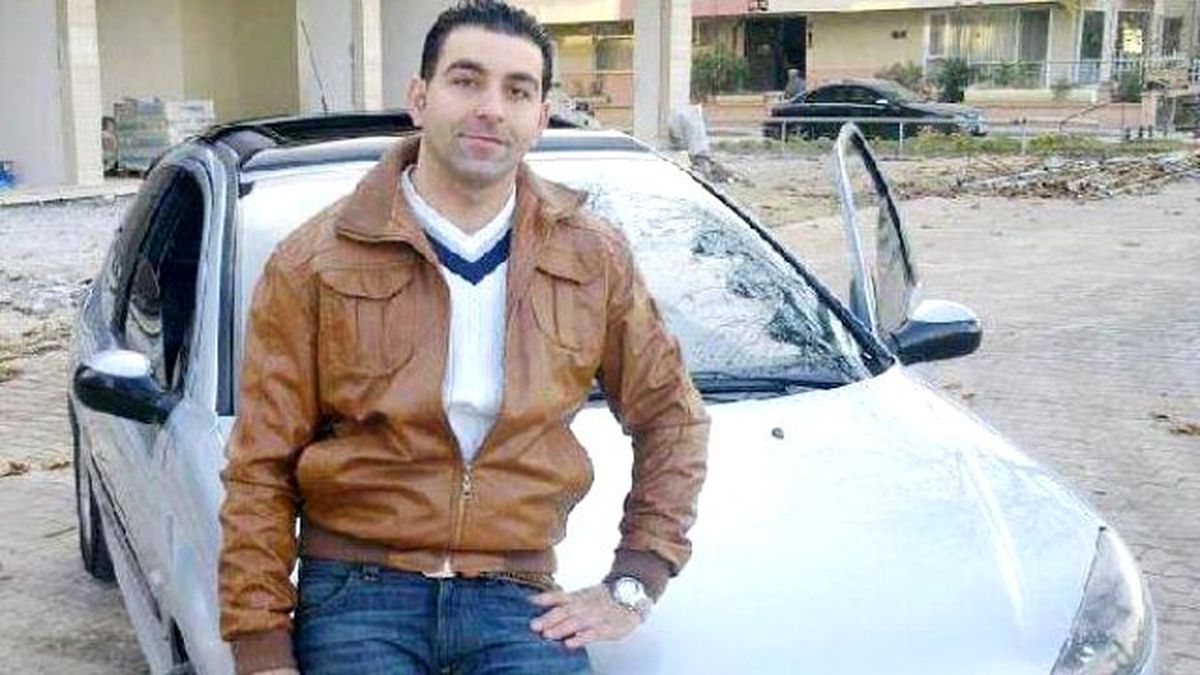 Yalova\'da Park Halindeki Otomobile Çarpan Motosikletin Sürücüsü Öldü
