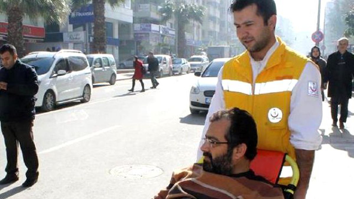 Avukatın Kazayla Kendini Vurması Kamerada