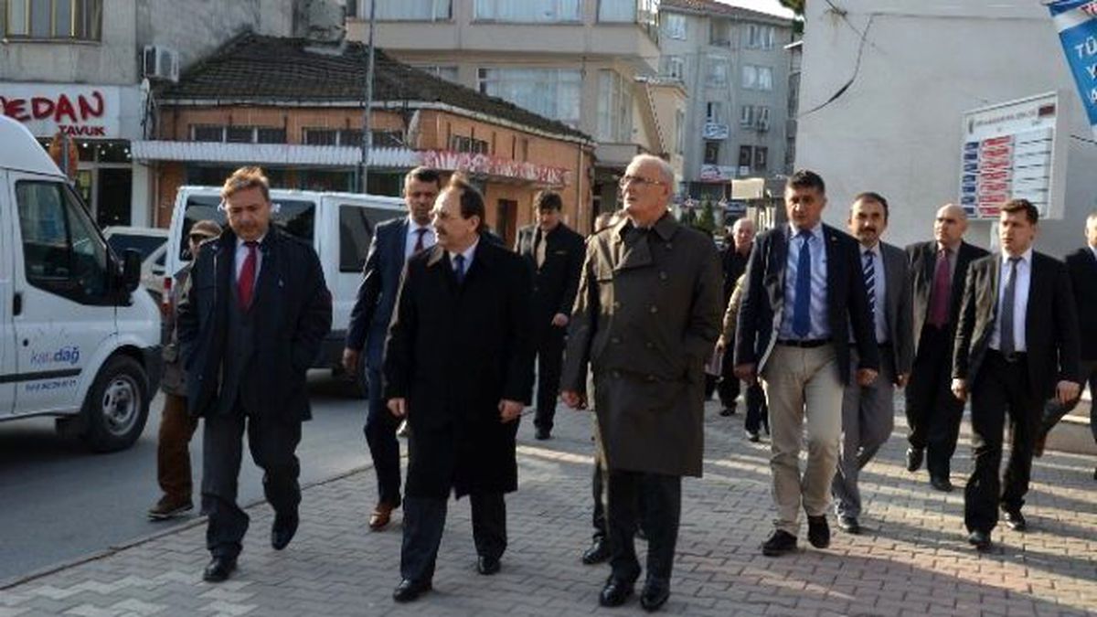 Başkan Yılmaz Bafra\'da İncelemelerde Bulundu