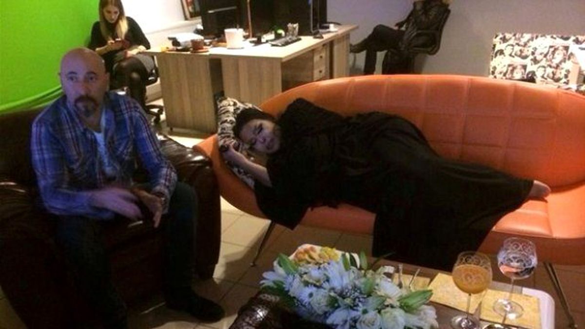 Bülent Ersoy Montaj Odasında Uyuya Kaldı