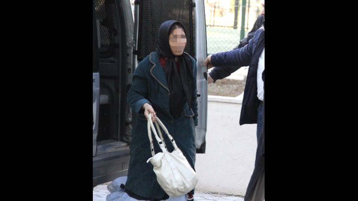 Buzdolabından 2 Kilo Et Çalan Kadın Tutuklandı