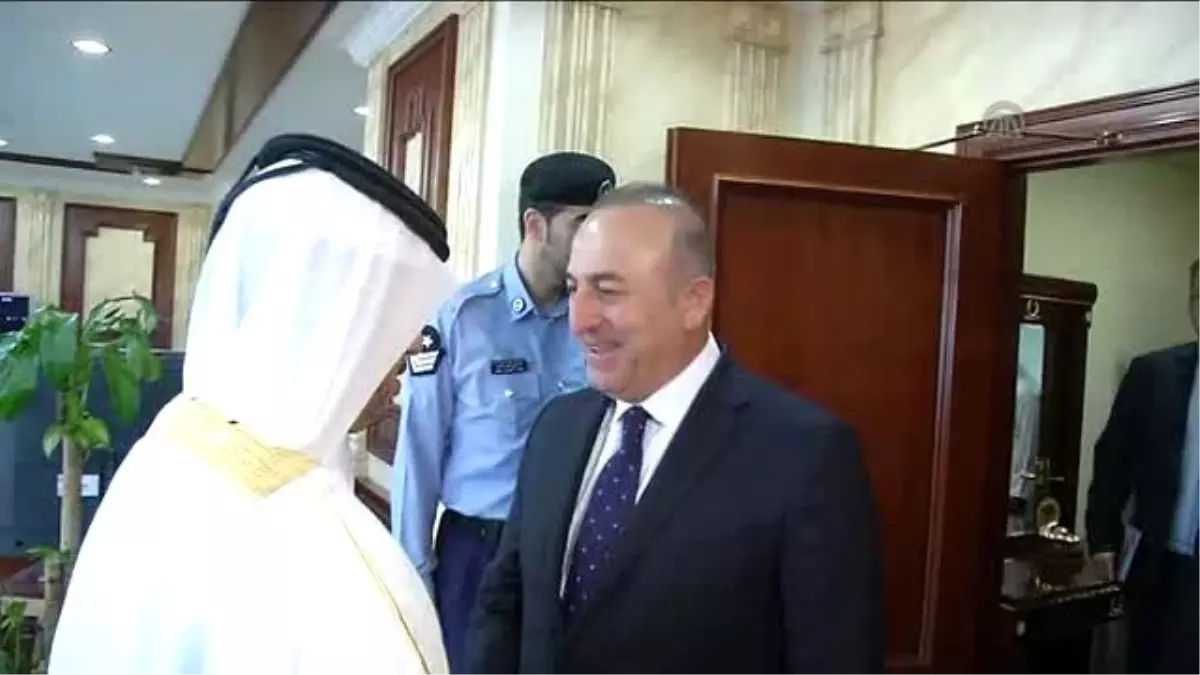 Çavuşoğlu, Katar Başbakanı Şeyh Abdullah Bin Nasır Al Sani ile Görüştü