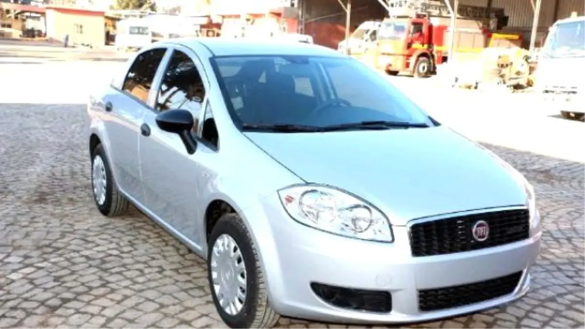 Ceylanpınar Belediyesine, Sivas Belediyesinden Hediye Otomobil