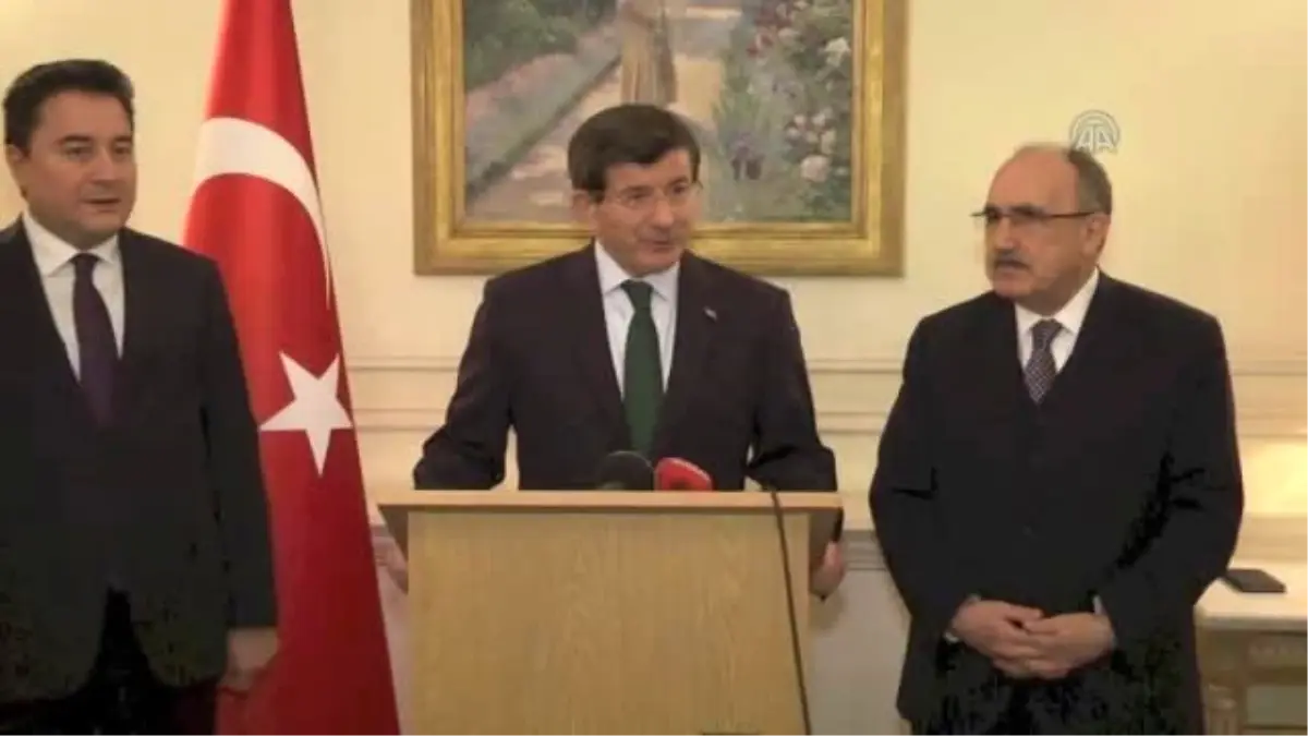 Davutoğlu: "Bizim Görevimiz, Böyle Bir İhanetin Ortaya Çıkması İçin Bütün Çabayı Göstermektir"