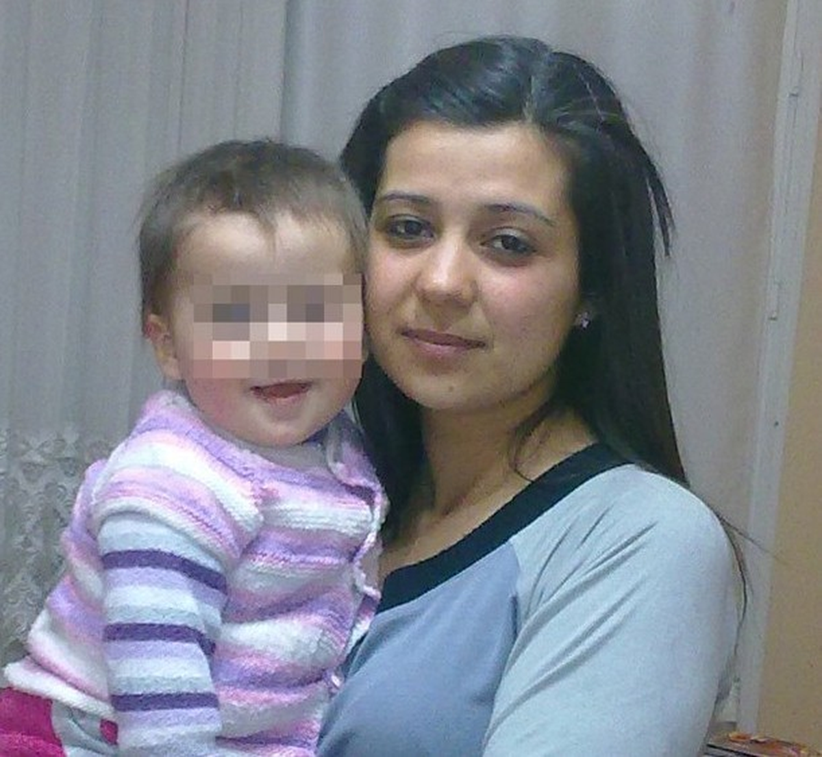 Manisa\'da Hamile Eşini Öldürdüğü İddia Edilen Sanık Yargılandı