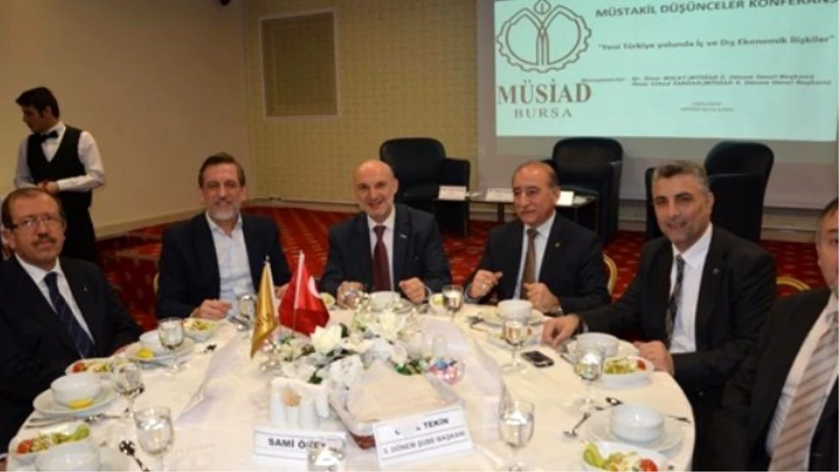 Yeni Türkiye Yolunda İç ve Dış Ekonomik İlişkiler" Toplantısı