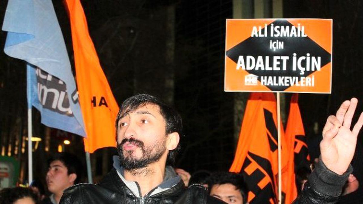 Ankara\'da Ali İsmail Korkmaz Eylemine Polis Müdahalesi