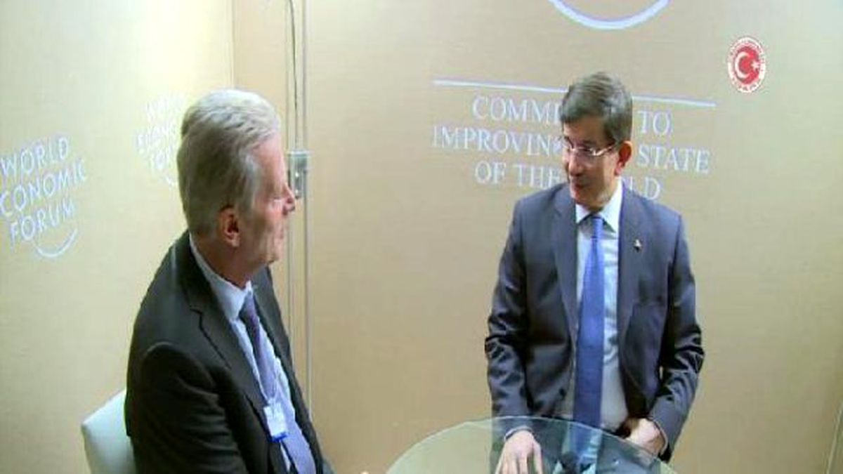 Başbakan Davutoğlu, Avusturya Başbakan Yardımcısı Mitterlehner\'i Kabul Etti
