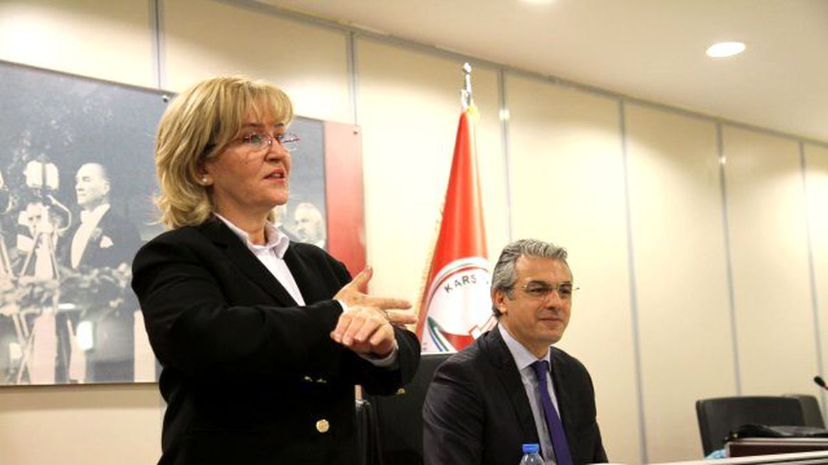 Belediye Personeline "İşaret Dili" Kursu