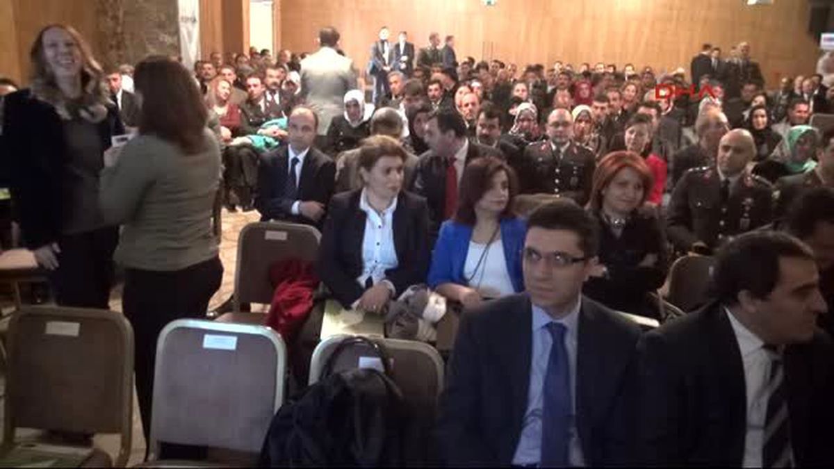 Diyarbakır\'da Jandarmadan Aile İçi Şiddeti Önleme Çalıştayı