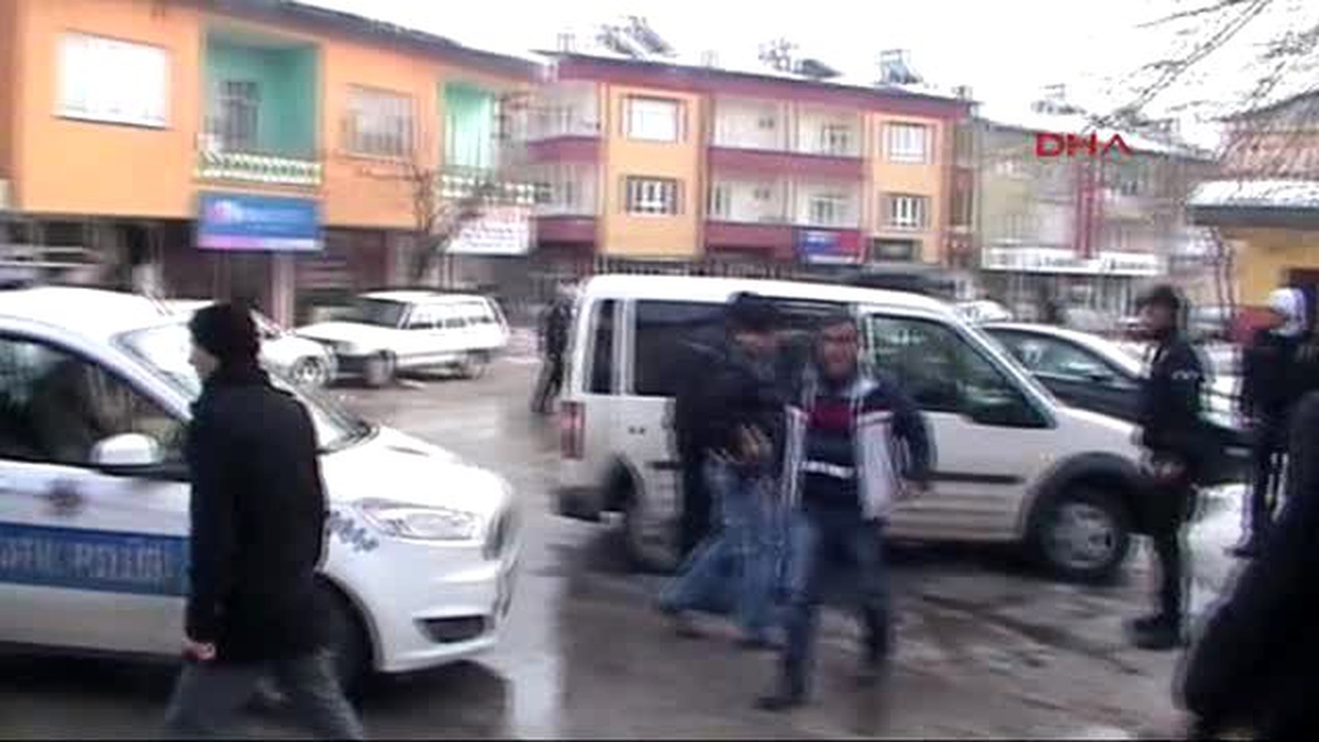 Göksun\'da Otomobil Hırsızlığına 4 Gözaltı