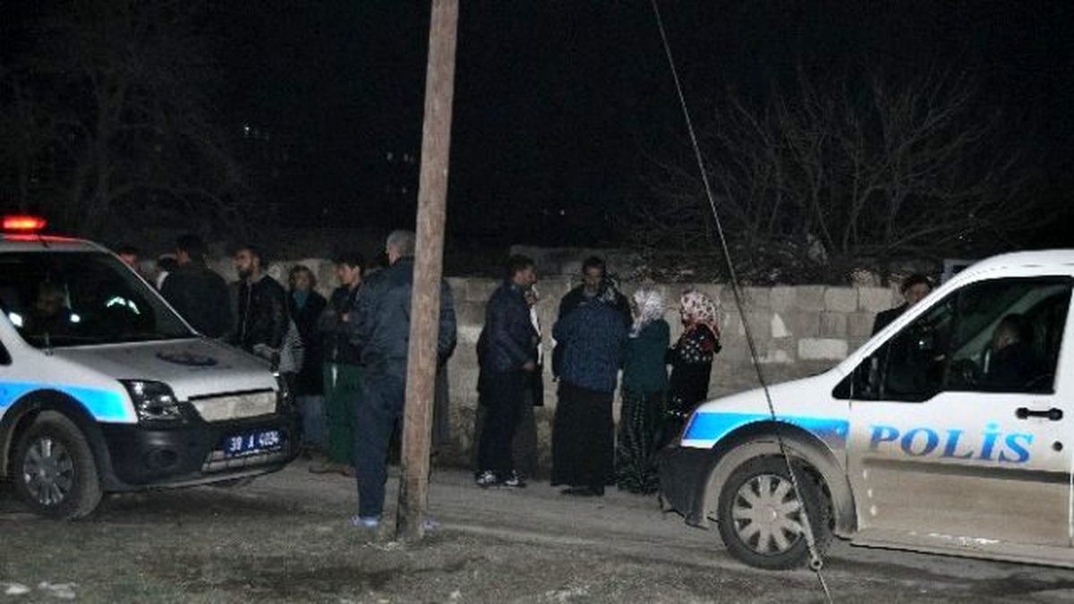 Hırsızlık Yaparken Suçüstü Yakalandılar