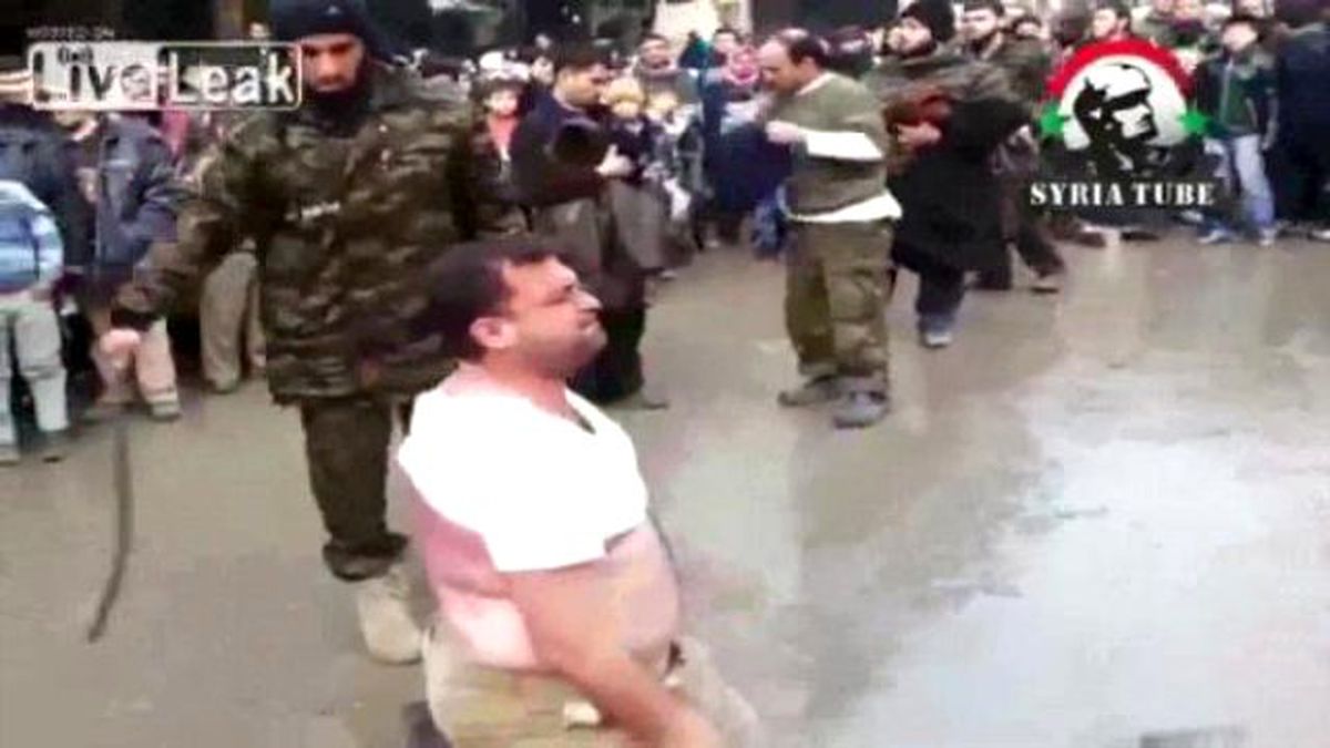 Işid\'den İslami Olmayan Çalgı Çalan Müzisyenlere Kırbaç ve Sopa Cezası