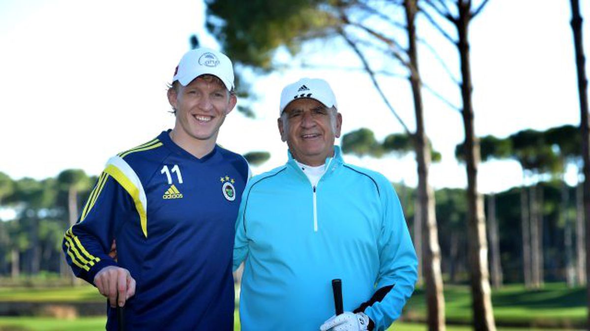 Kuyt\'a Öztürk Ailesinden "GOLF"TE Tam Not