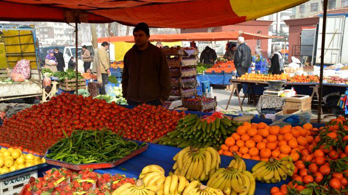 Sel Sebze Meyve Fiyatlarını Uçurdu