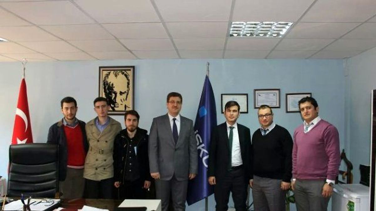 Üniversite Öğrencilerine İş Fırsatı