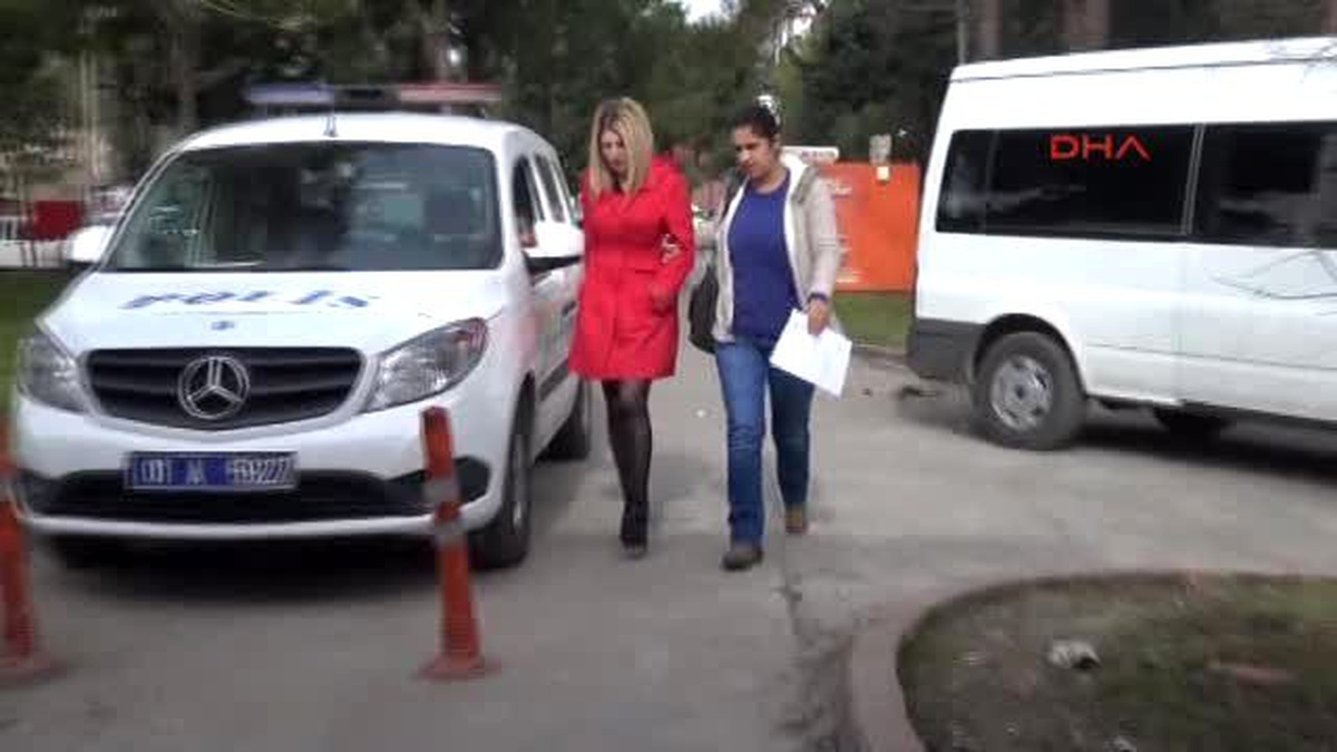 Adana Gürcistan\'dan Tatile Geldi, Fuhuş Yaparken Yakalandı