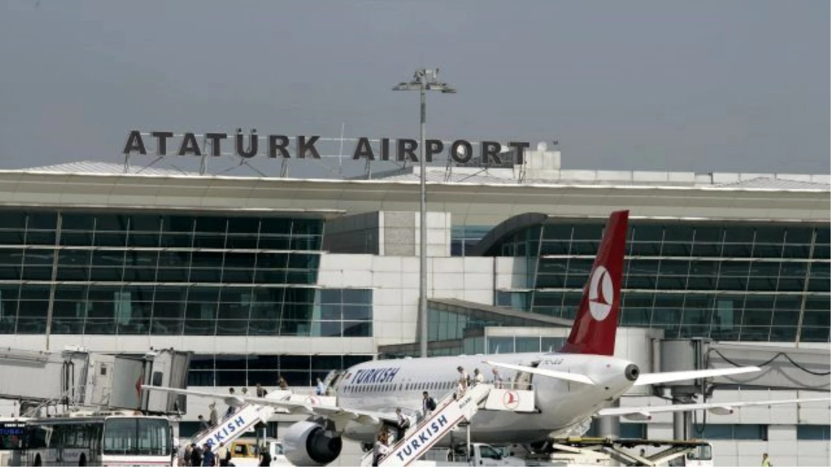 Atatürk Havalimanında Hızlı Geciş Sistemi Açılıyor
