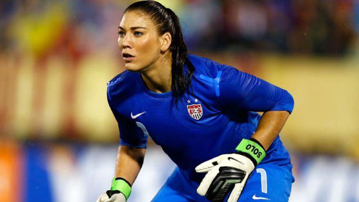 Amerikalı Kaleci Hope Solo\'ya Alkol Cezası