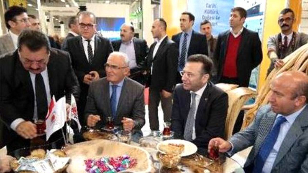 Başkan Yılmaz EMITT Fuarına Katıldı
