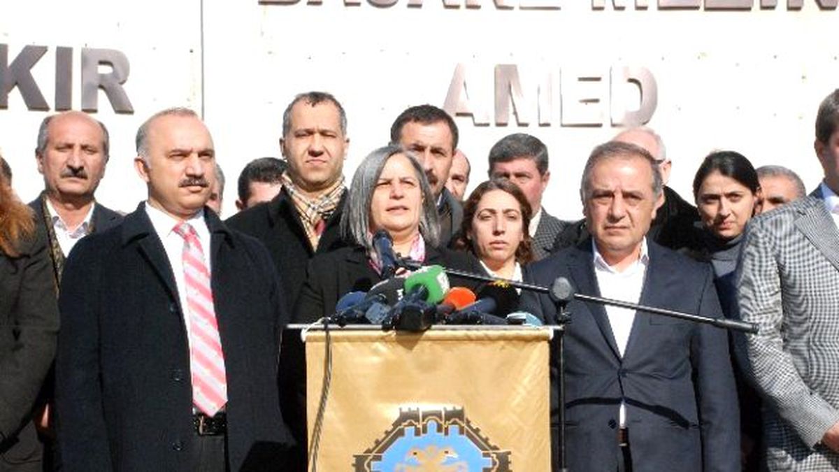 Belediye ile Dedaş Arasındaki Elektrik Su Tartışması Sürüyor