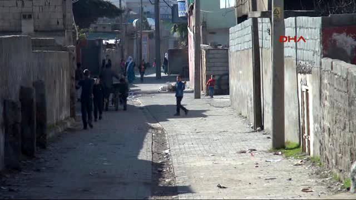 Cizre Hdp\'li Sarıyıldız Cizre\'deki Hendekler Yakın Zamanda Kapatılacak