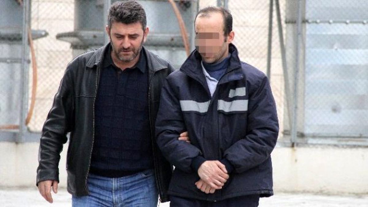 Çöpçü Yere Çöp Dökeni Bıçakladı