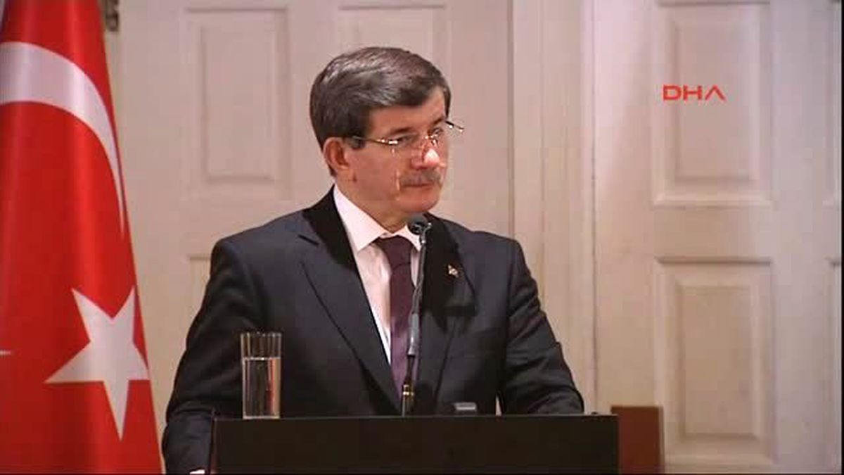 Davutoğlu Somali\'de Bir Saldırı Gerçekleşti Ama Biz Ne Olursa Olsun Somali\'yi Desteklemeye Devam...