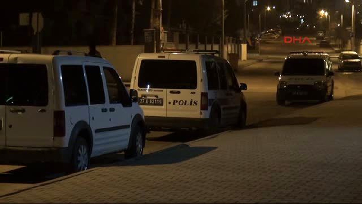 Gaziantep Parkta Unutulan Sırt Çantası Bomba Paniği Yaşattı