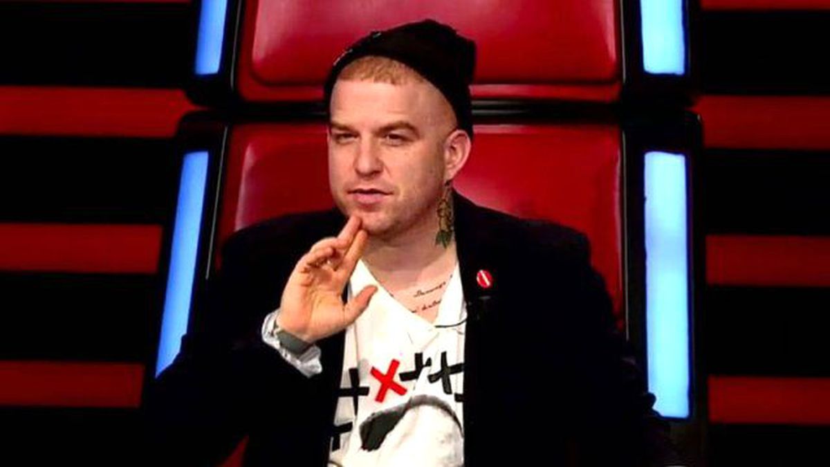Gökhan Hangisini Seçeceğini Bilemedi