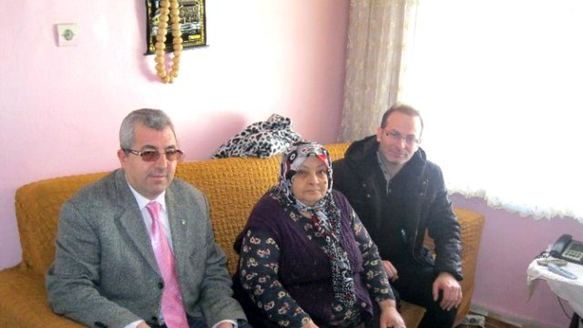 İzmit Belediyesi\'den Yaşlılara Ziyaret