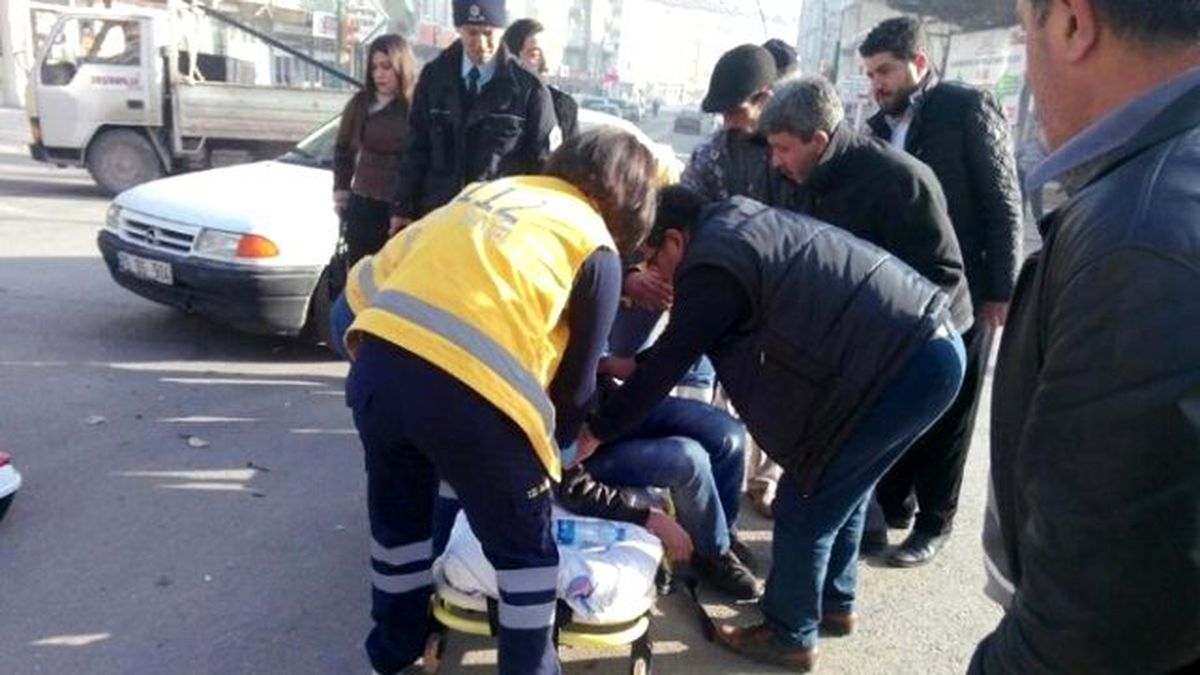 Karaman\'da Trafik Kazası: 1 Yaralı