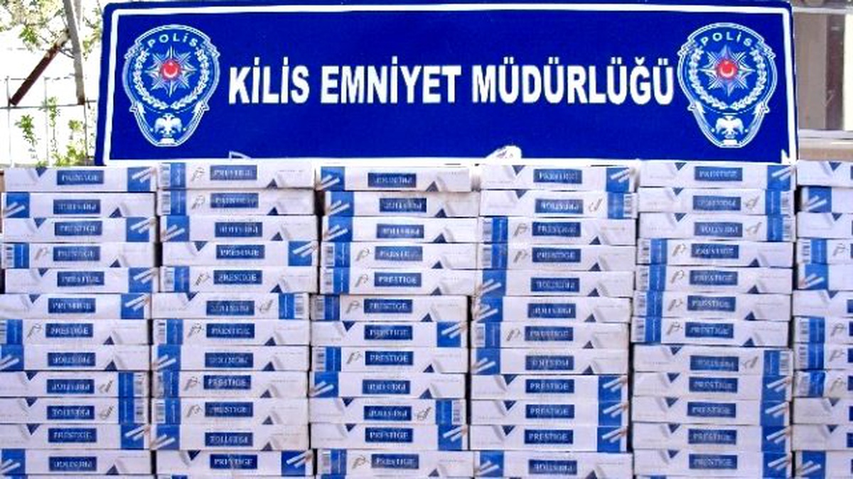 Kilis\'te, 20 Bin Paket Kaçak Sigara Yakalandı