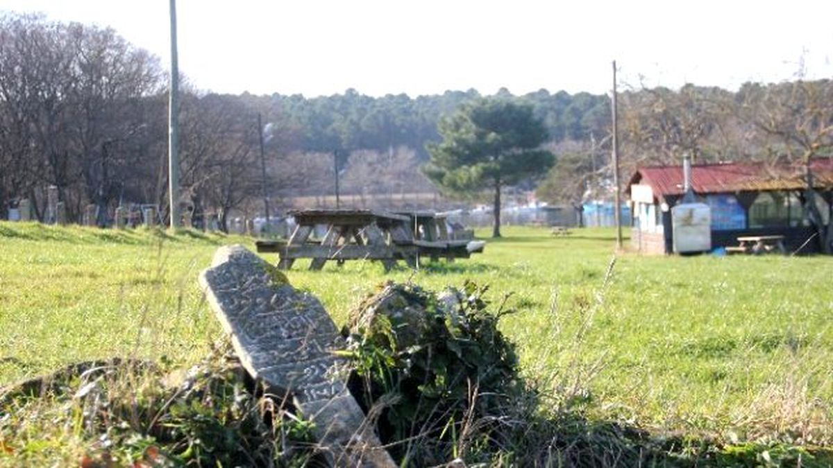 Mezarlık Değil Mesire Alanı