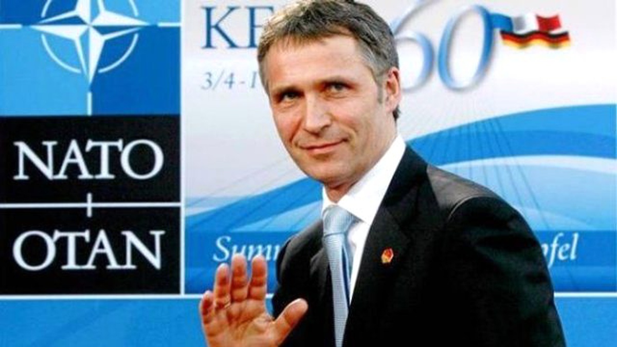 NATO Genel Sekreteri Stoltenberg Kosova\'yı Ziyaret Edecek