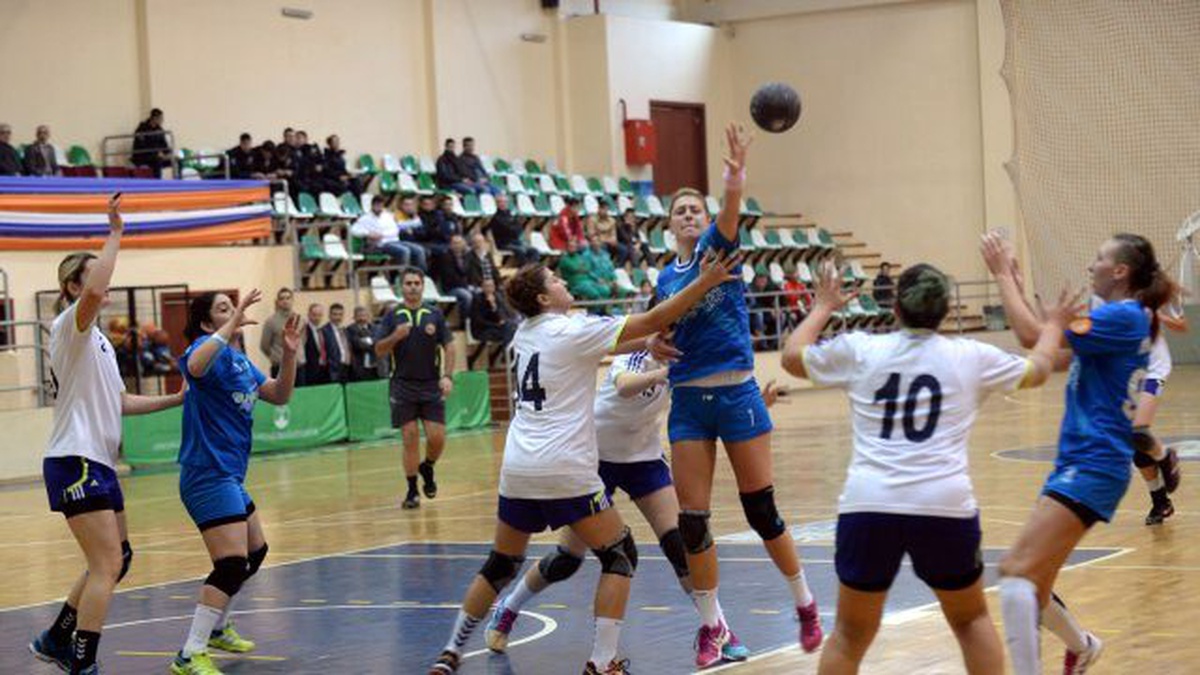 Osmangazili Hentbolcular Kupaya Havlu Attı