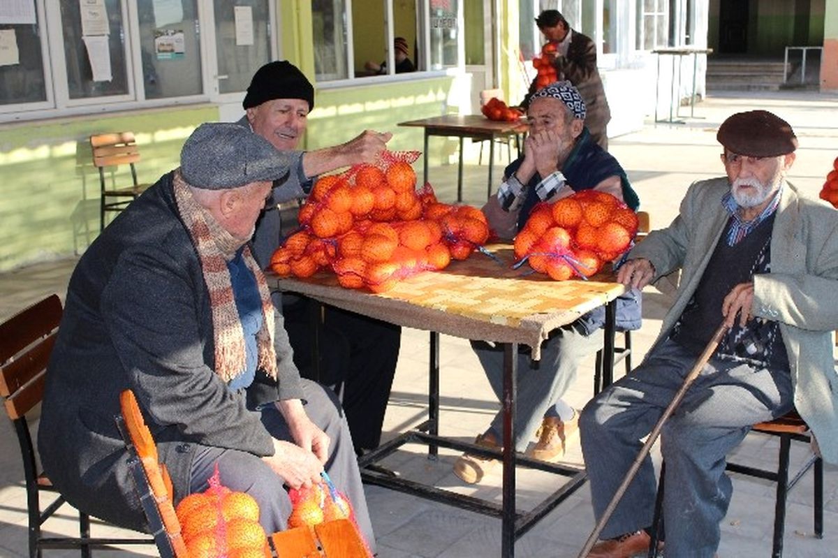 Portakallar İhtiyaç Sahiplerine Ulaştı