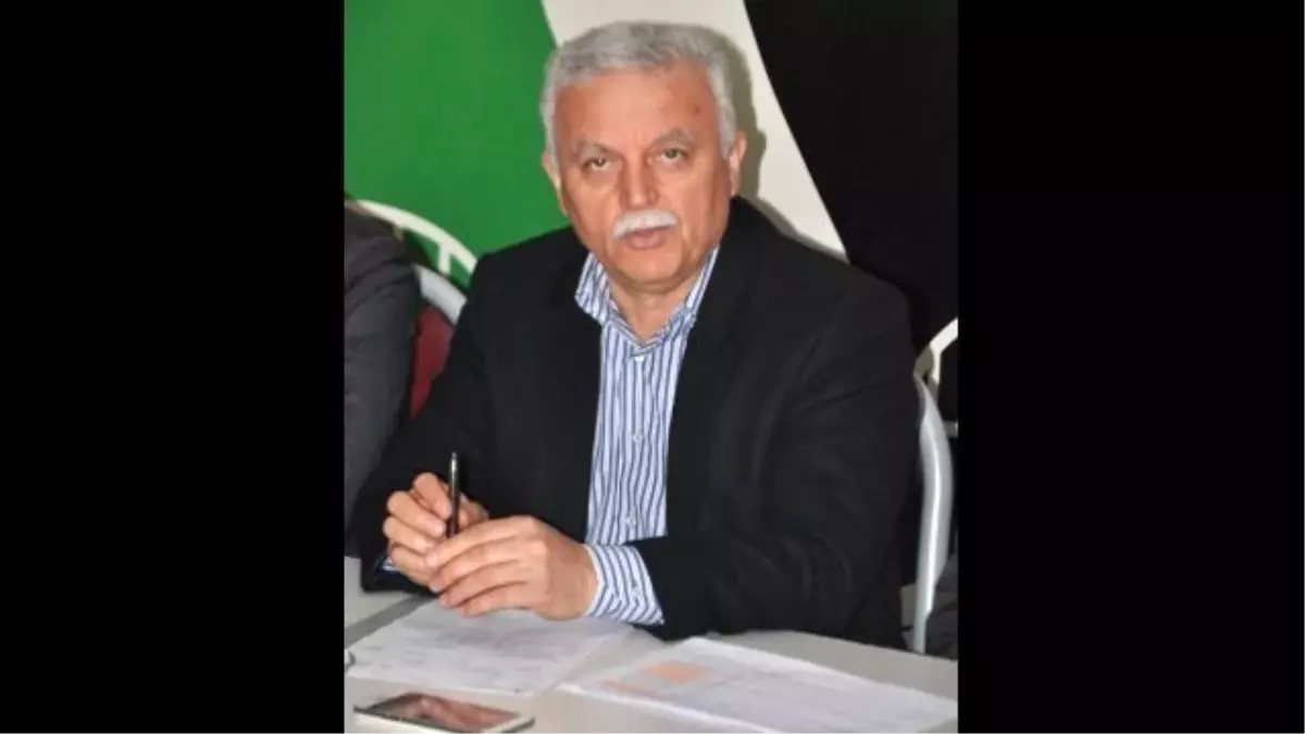 Sakaryaspor Kulüp Başkanı Selahattin Aydın Basın Toplantısı Düzenledi