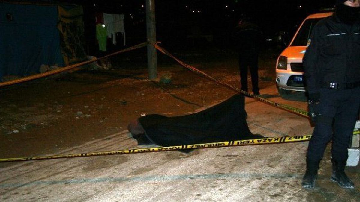 Suriyelilerin Kaldığı Çadırda Yangın: 2 Ölü