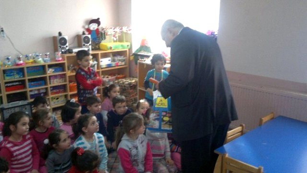 Thk Hisarcık Şubesinden Öğrencilere Kırtasiye Yardımı