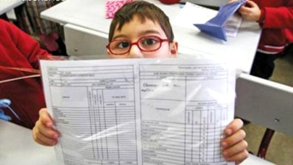 Velilere, "Karneleri Kıyaslamayın" Uyarısı