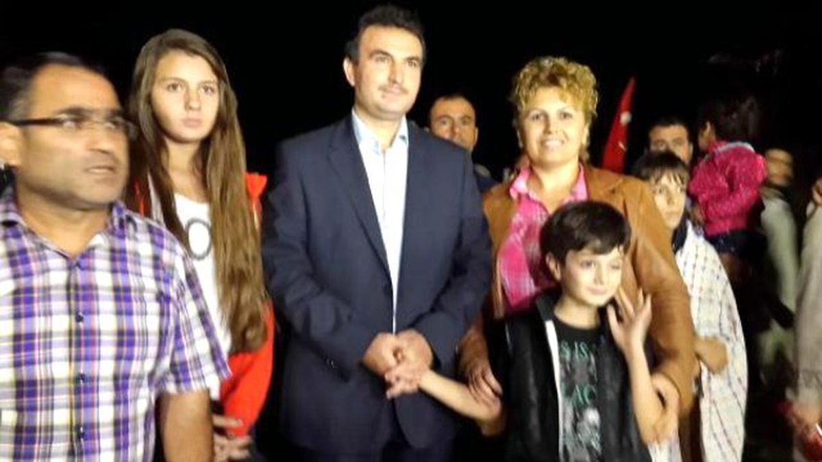 Antalya\'da Emniyet Müdürü ve Komiser 8 Polise İhraç Kararı