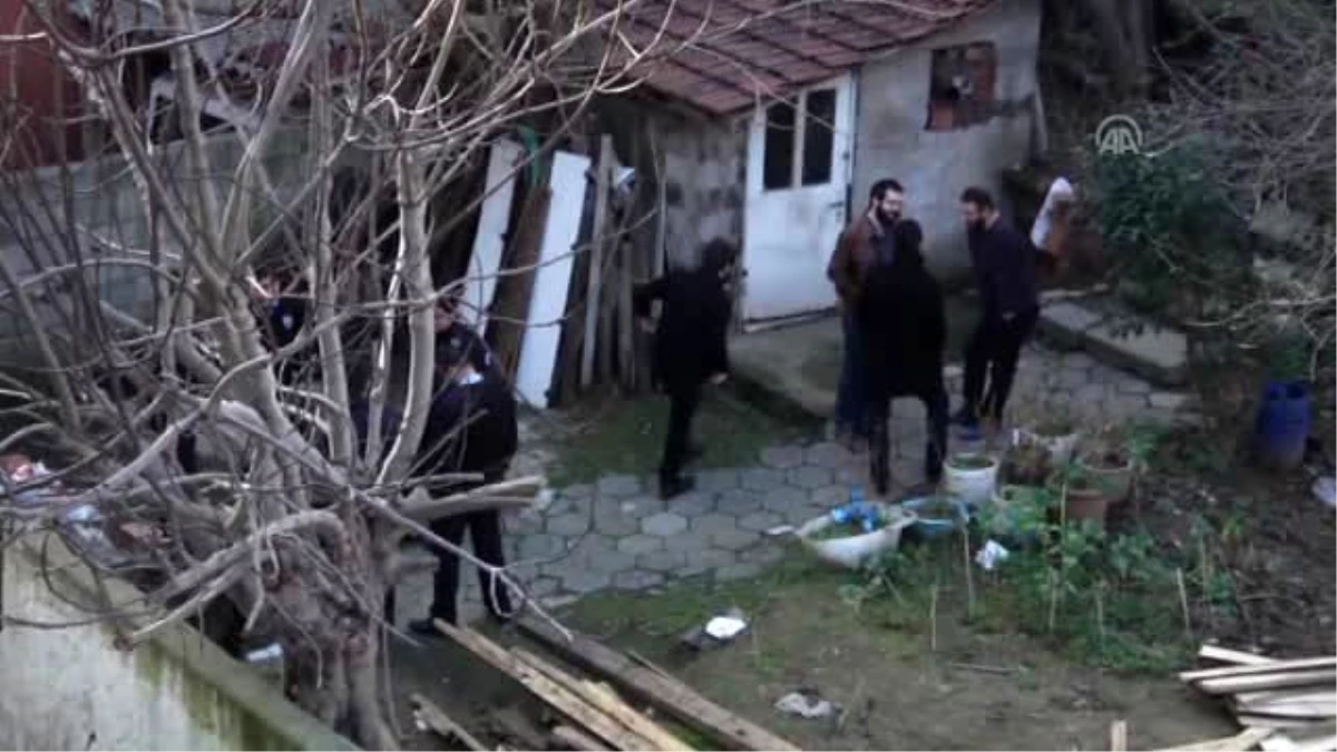 Beyoğlu\'nda Bir Evde Silah ve Mühimmat Ele Geçirildi