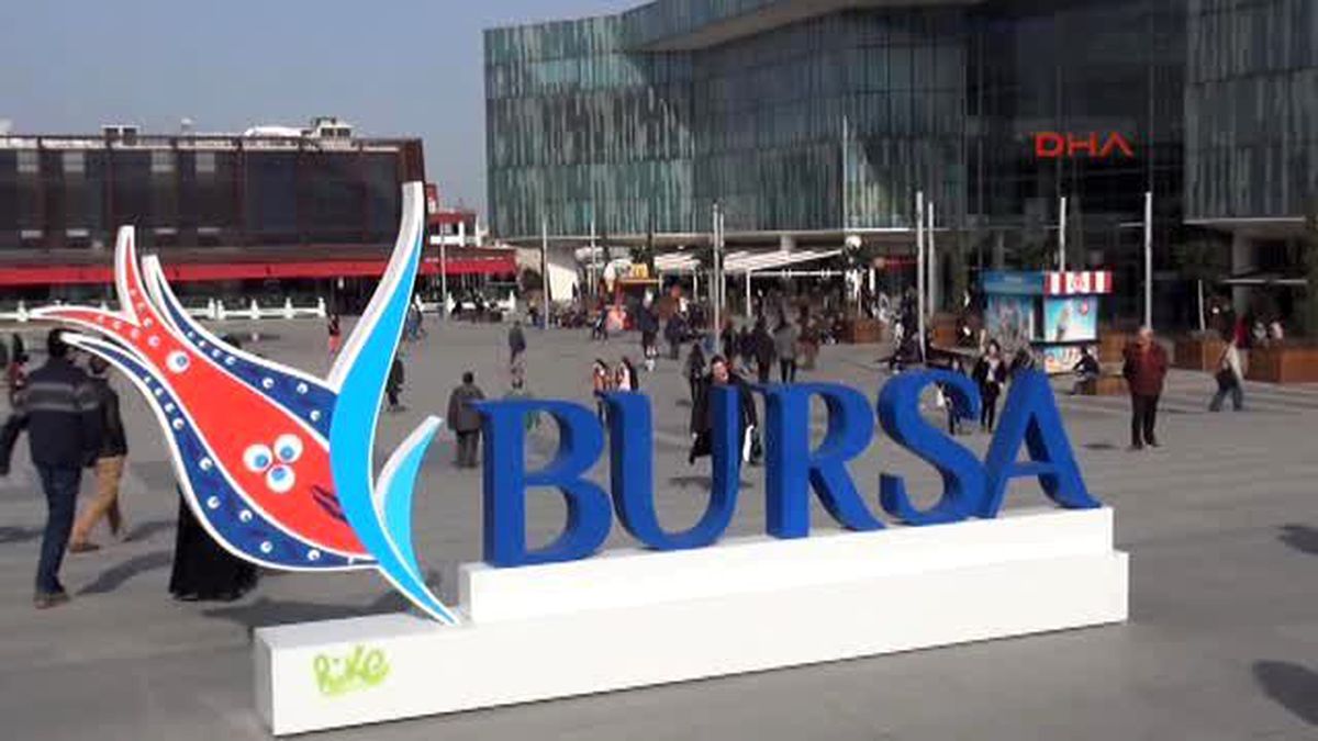 Bursa Direksiyonda Kalp Krizi Geçirdi, Cep Telefonuna 112\'yi Yazdı, Arama Tuşuna Basamadan Öldü -...