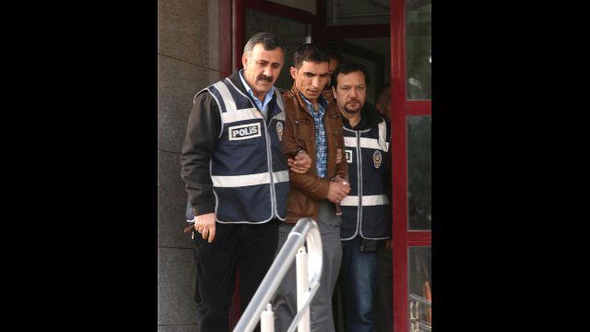 Çuvalda Cesedi Bulunan Gencin Babasına Gözaltı (2)