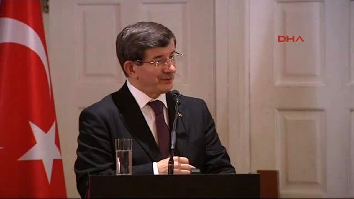 Davutoğlu Somali\'de Bir Saldırı Gerçekleşti Ama Biz Ne Olursa Olsun Somali\'yi Desteklemeye Devam...