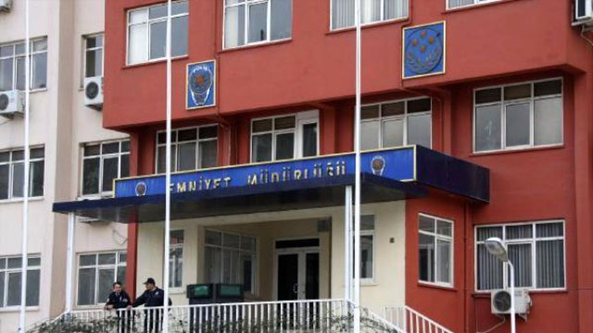 Hatay\'da Yargılanacak \'Telekulakçı\' 47 Polis İçin 8\'er Yıl Hapis İsteniyor