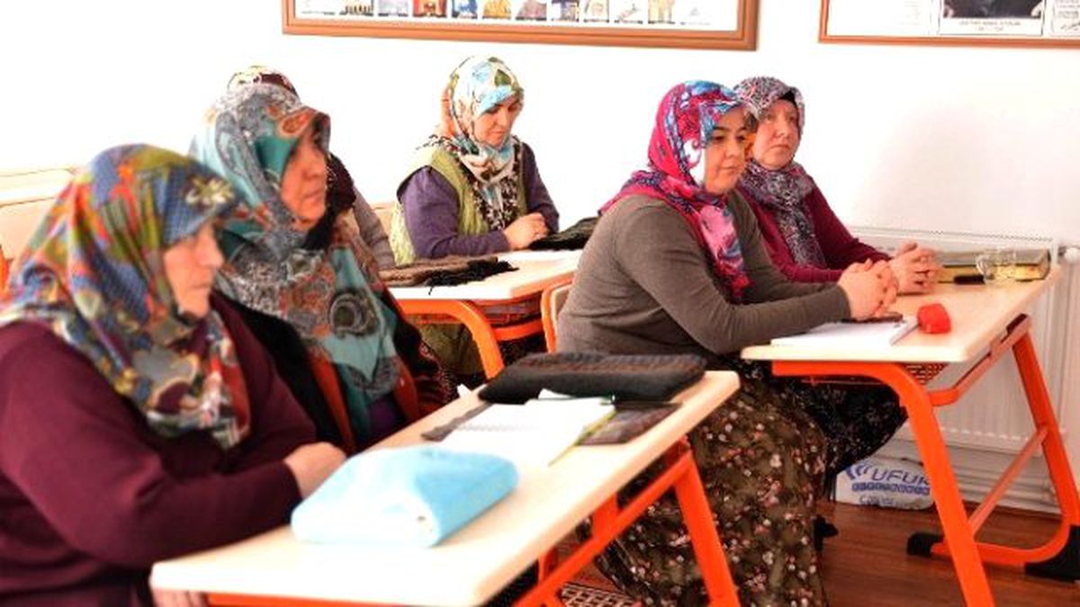 Kadınlara Sağlıklı Beslenme Eğitimi